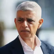London Murder Rate Hits Decade Low, Khan Rebuts Trump's Crime Claims