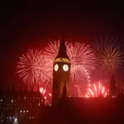 London's Spectacular 2026 New Year Fireworks Dazzle 100,000 on Thames