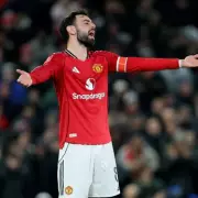 Man Utd Transfer News: Bruno Fernandes Stays as Mateta Deal Gets Green Light