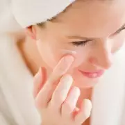 Medik8's Retinol Eye Serum Slashed by 50% in Rare Amazon Deal