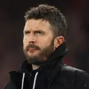 Michael Carrick's Tough Calls: Benching Bruno & Friend Shows Man Utd Interim Approach