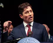 Minneapolis Mayor Jacob Frey Condemns Trump Administration Over Fatal Federal Shooting