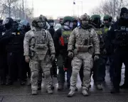 Minnesota Crisis Mirrors US Civil War Simulation as ICE Actions Escalate