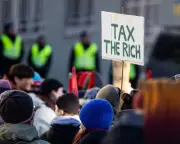 Oxfam: Billionaire Wealth Hits $18.3tn as 'Brazen' Political Influence Grows