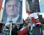 Paris Protests Echo Iran Unrest: Monarchy's Return Not Guaranteed Amid Leadership Void