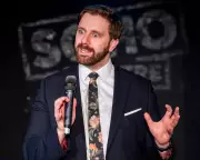 Pierre Novellie's Standup Show Delivers Dazzling Gags and Shaggy Dog Stories