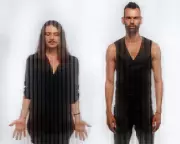 Placebo Score Royal Shakespeare Company's Brecht Play with Mark Gatiss