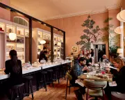 Poon's at Somerset House Review: A Womb-Like Haven of Light Chinese Cooking