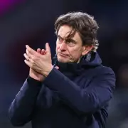 Premier League Sack Race Intensifies as Frank, Slot Face Mounting Pressure