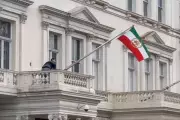 Protester Scales Iranian Embassy in London, Replaces Flag in Dramatic Act