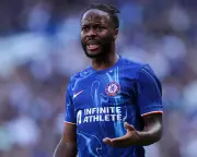 Raheem Sterling Departs Chelsea by Mutual Consent After Falling Out of Favour