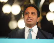 Reform UK Pledges Whole-Life Sentences for Child Rapists in Grooming Gang Crackdown