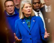 Republican Rifts Emerge Over Trump's Greenland Gambit as Midterms Loom