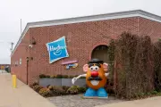 Rhode Island Lawmakers Propose Scrapping Mr. Potato Head Licence Plates After Hasbro Exit