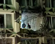 Russian Strikes Kill Two, Ignite Hospital Ahead of Paris Ukraine Peace Talks