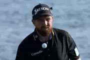 Shane Lowry's 18th Hole Collapse Hands Dubai Invitational to Nacho Elvira