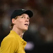 Sinner's Heat Battle Exposed as Australian Open Halts Play Amid Scorching Temperatures