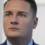 Six-Week Truce: Wes Streeting Returns to Negotiations to Avert NHS Doctor Strikes