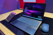 Snapdragon X2 Laptops Could Finally Rival Apple's MacBook in 2026