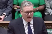Starmer Vows 'No Backdown' in Clash with Musk Over Grok AI Deepfakes