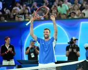 Sydney Coach Wins $1m in Australian Open's One Point Slam, Stunning Tennis Stars