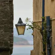 Tenby's 'Magical' Cobbled Lane Dubbed UK's Most Picturesque Street