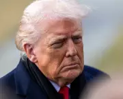 Trump's Fed Power Play Could Force RBA Rate Cuts as Aussie Dollar Soars