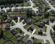 Trump's Wall Street Housing Ban Puts Starmer's Corporate Courtship in Sharp Relief