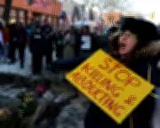 US Activists Plan National 'Blackout' Strike Against ICE Crackdowns