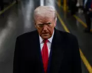 US Democracy in Peril: Experts Warn of Authoritarian Shift Under Trump's Second Term