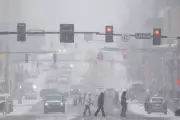 US Winter Storm Warnings: 140 Million Brace for Havoc and Power Outages