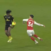 VAR 'Inconclusive' Call Allows Dorgu's Man Utd Goal vs Arsenal to Stand