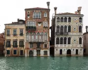 Venice's 'Cursed' Palazzo Ca' Dario Seeks Buyer Despite Dark Legends