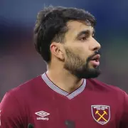 West Ham's Paqueta Dilemma: £34.7m Flamengo Bid & Relegation Fight Clash