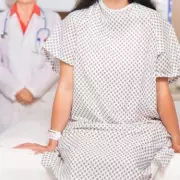 Woman, 27, Says She's With 52-Year-Old Boyfriend to Fund £112k Plastic Surgery