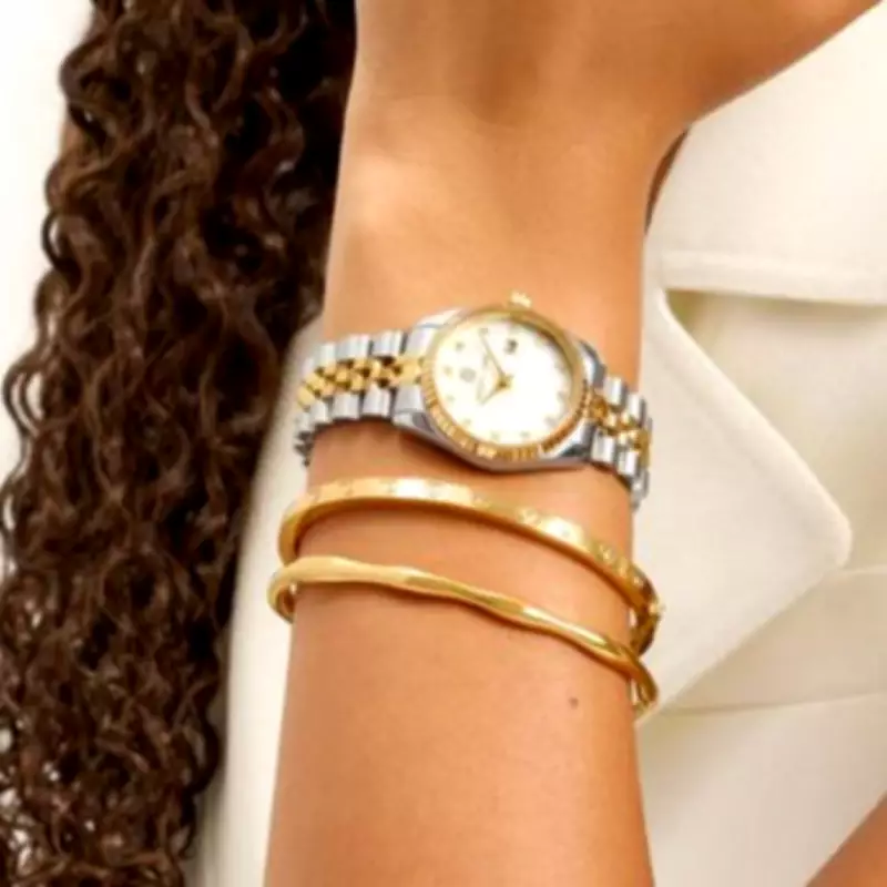 Abbott Lyon's Valentine's Day Jewellery Sale Offers 2-for-1 Deals