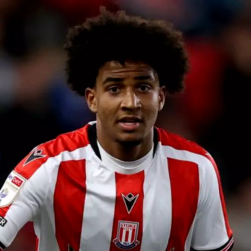 Arsenal Secure Last-Gasp Deal for Teenage Defender Jaden Dixon