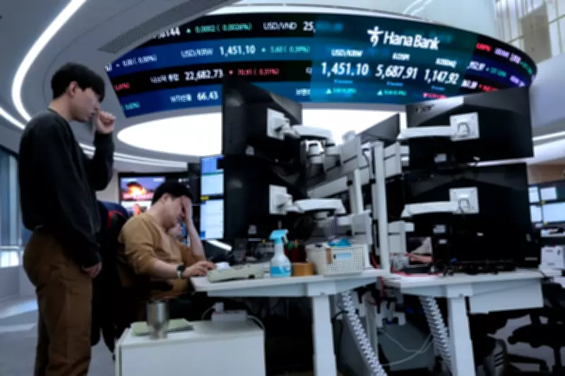 Asian Markets Mixed, US Futures Rise Amid AI Fears and Geopolitical Tensions