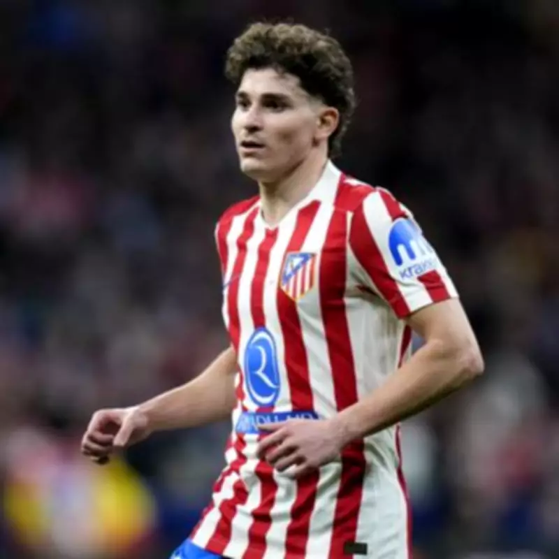 Barcelona's Deco Denies Julian Alvarez Talks Amid Arsenal Transfer Interest