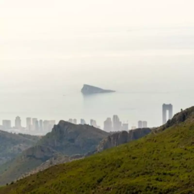 Benidorm's 'Spooky' Weather Disrupts Holidays as Thick Mist Descends