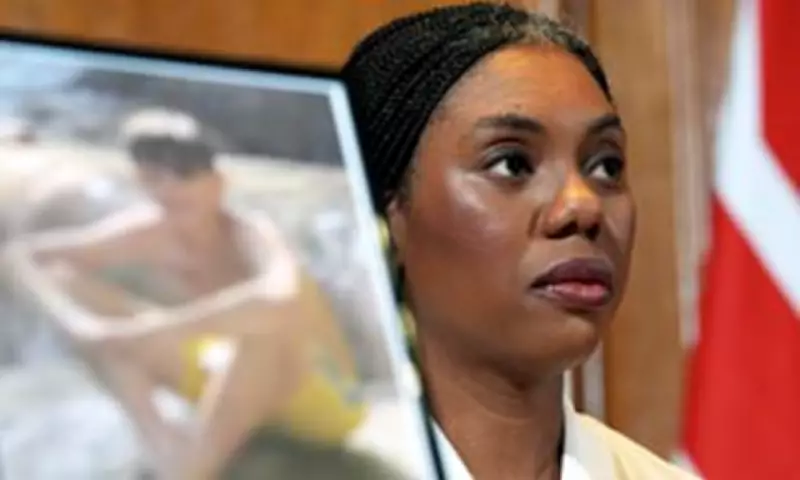 Bereaved Parents Accuse Starmer of Delay on Under-16 Social Media Ban