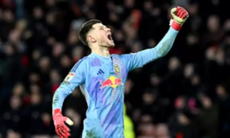 Besiktas Target Leeds United's Out-of-Favour Goalkeeper Illan Meslier