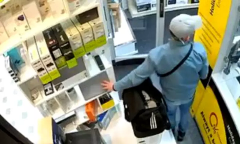 Bold Thief Steals Laptop in Seconds While Distracting Staff in Peterborough Shop