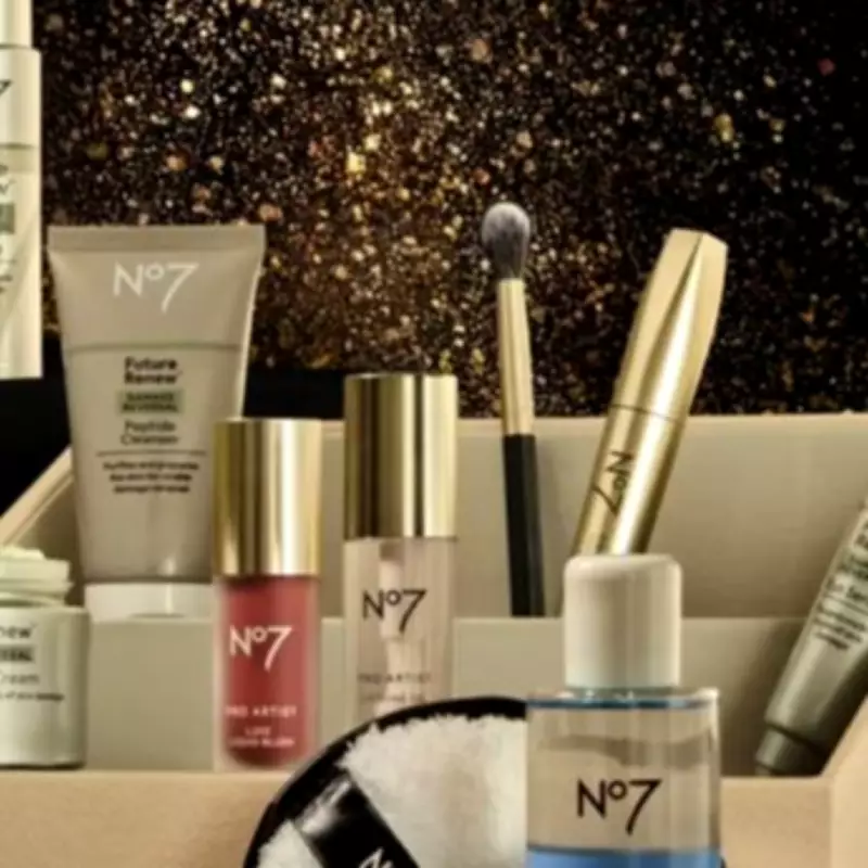 Boots No7 Beauty Box Offers £170 Saving with Free Storage Organiser