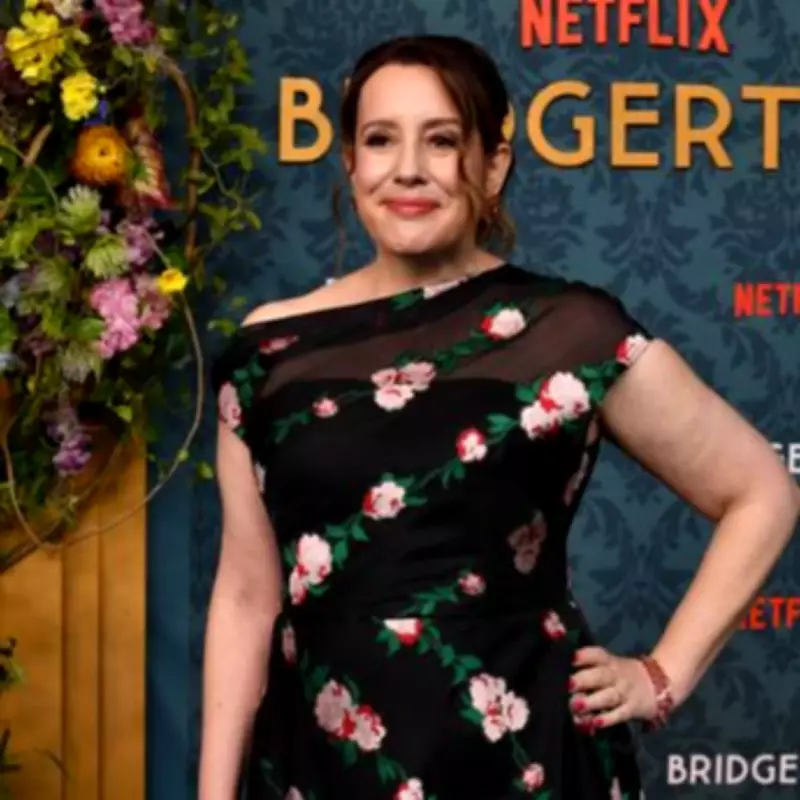 Bridgerton Author Julia Quinn Says Brits Are Harder to Talk to Than Americans