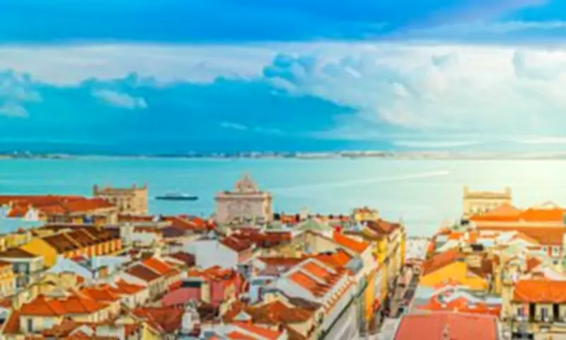 British Exodus to Portugal: Permanent Moves Triple in a Decade