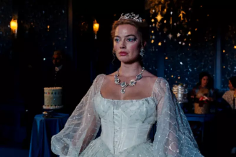 Brontë Superfans Outraged by Emerald Fennell's Wuthering Heights Adaptation