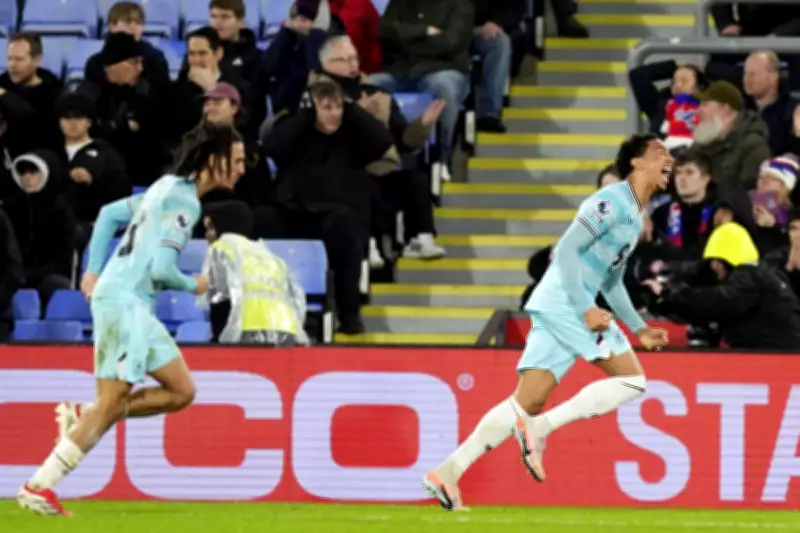 Burnley Stun Crystal Palace with Dramatic 3-2 Comeback Victory