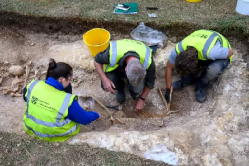 Cambridge Students Unearth 9th Century Execution Pit with Decapitated Remains