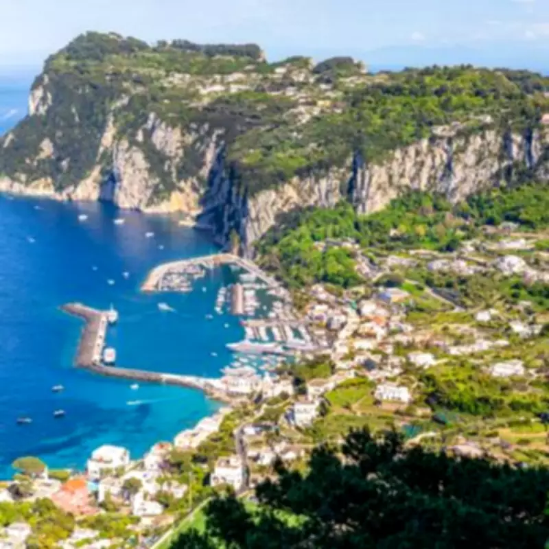 Capri's Plastic Ban: Tourists Face €500 Fines for Water Bottles